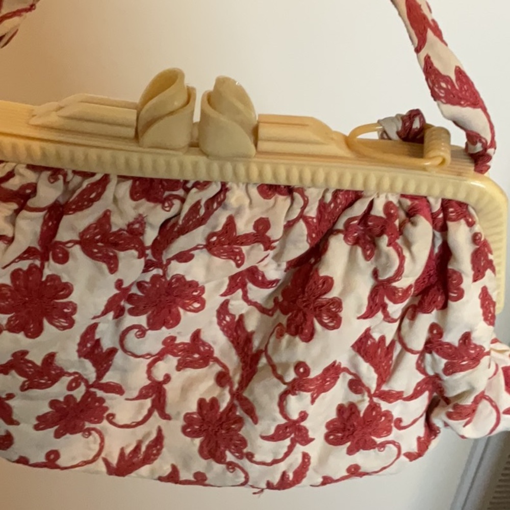 1920’s Cellulose and Soutache Purse!